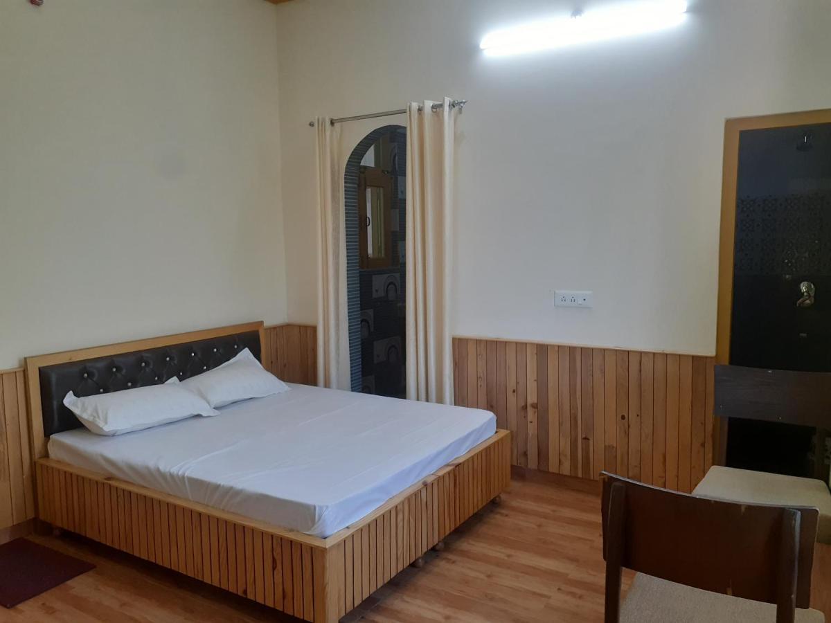Gazing Moon Homestay Shamshi Dış mekan fotoğraf